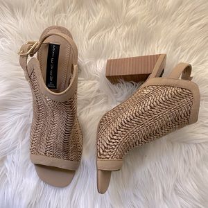 STEVEN Textured Mules